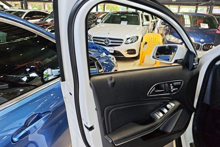 Used Mercedes-Benz GLA 2016 GLA 200 Fashion Model
