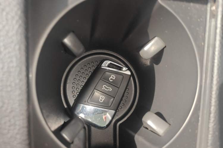 Used Volkswagen Magotan 2023 2 Million Units Commemorative Edition 330TSI DSG Luxury Version