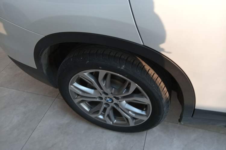 Used BMW X1 2019 sDrive20Li Leading Model
