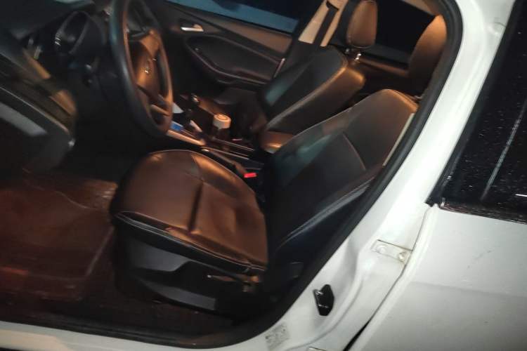 Used Ford Focus 2017 Hatchback 1.6L Manual Comfort Plus SmartDrive Edition