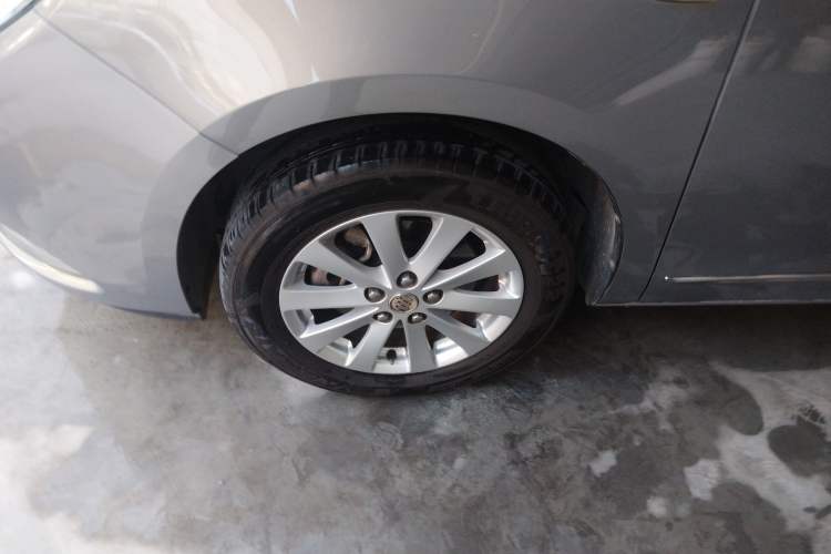 Used Buick GL8 2018 28T Luxury Model China VI Standard