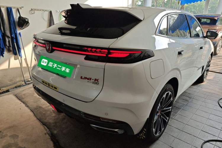 Used Changan UNI-K iDD 2022 Blue Whale iDD 130km 1.5T Prestige Model
