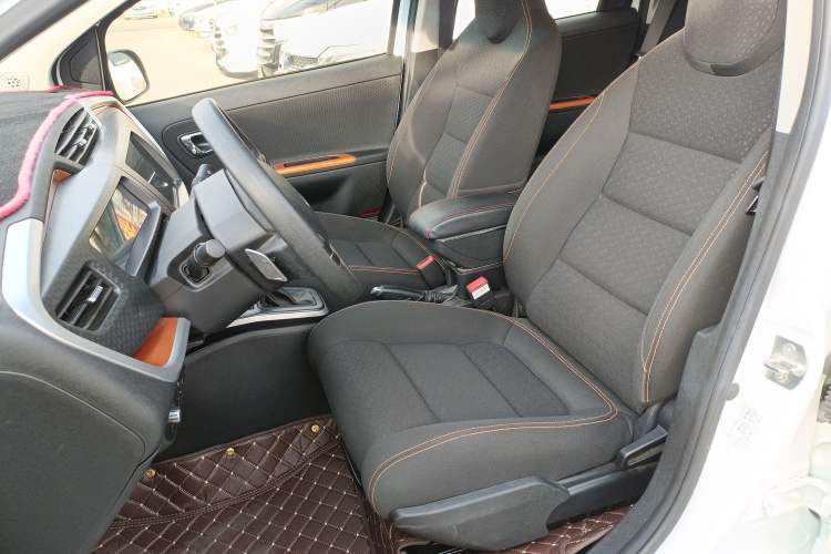 Used Geely Auto Vision X1 2017 1.3L Automatic Fun Edition
