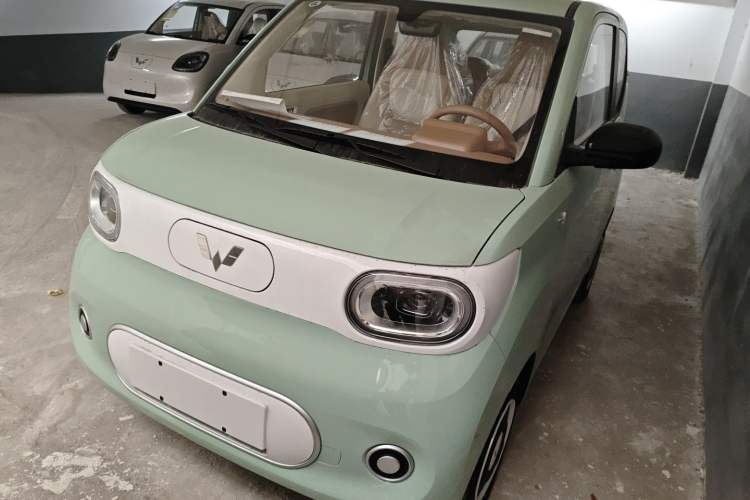 Used Wuling Hongguang MINIEV 2024 3rd Generation 215km Youth Edition