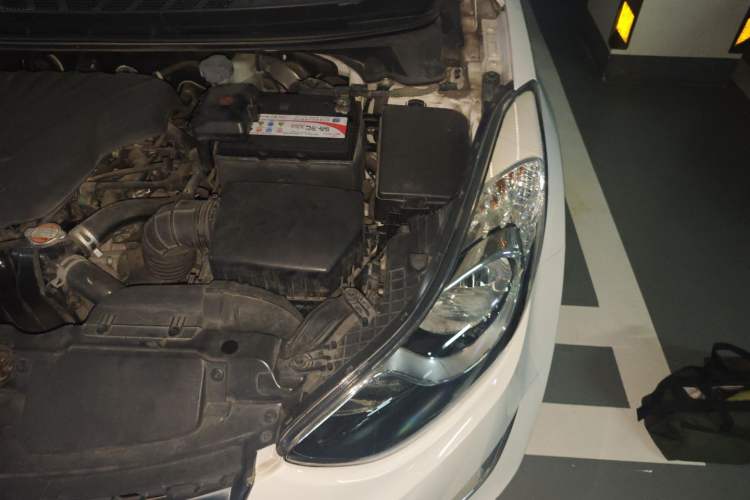 Used Hyundai Elantra 2015 1.6L Automatic Fashion Model
