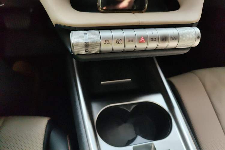 Used BYD Dolphin 2023 420 km Fashion Edition
