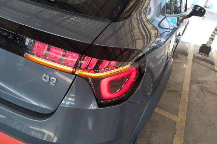 Used Lynk & Co 02 2019 1.5T DCT Two-Wheel Drive Zhaoban Version China VI Standard
