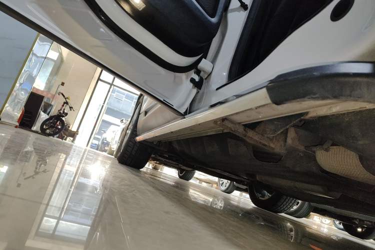 Used Ford Edge 2018 EcoBoost 245 Two-Wheel-Drive Titanium 7-Seater China V Standard
