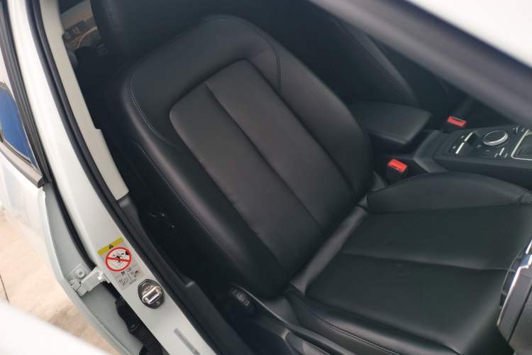 Used Audi Q2L 2018 35 TFSI Launch Exclusive Edition China VI