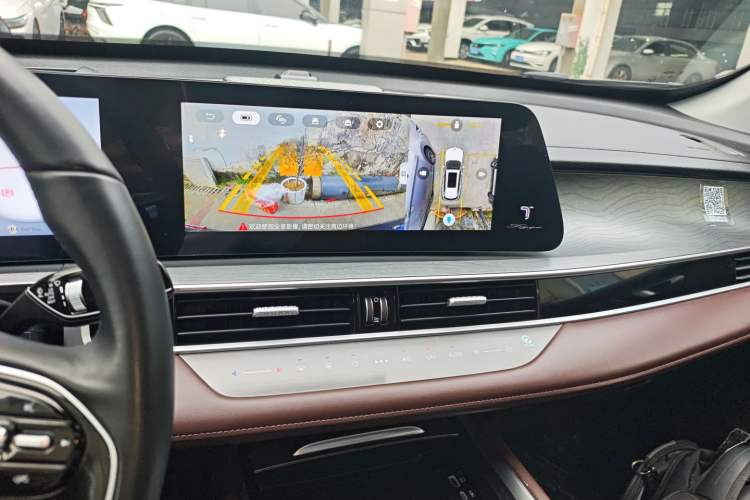 Used Chery Tiggo 8 PRO 2024 Champion Edition 290T Two-Wheel Drive Peak Version 7 Seats
