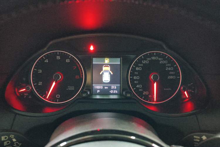 Used Audi Q5 2016 40 TFSI Comfort Model
