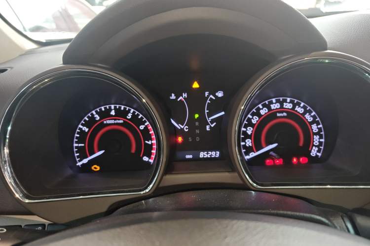 Used Toyota Highlander 2012 2.7L Two-Wheel Drive 7-Seater Luxury Edition