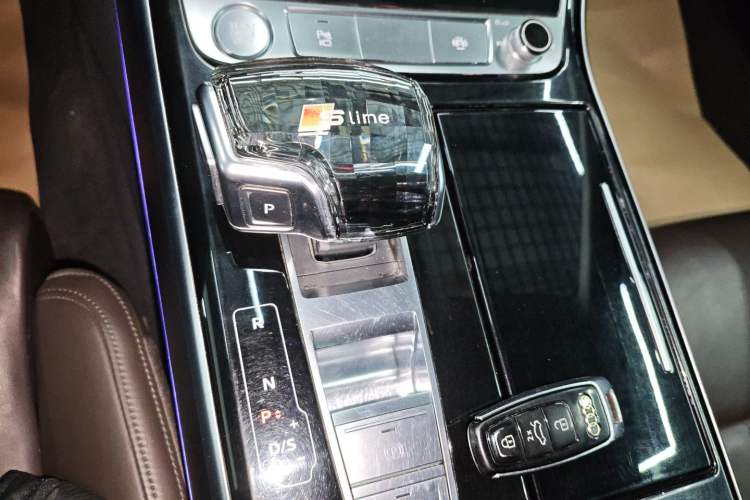 Used Audi A8 2019 Plus A8L 50 TFSI quattro Comfort Model

