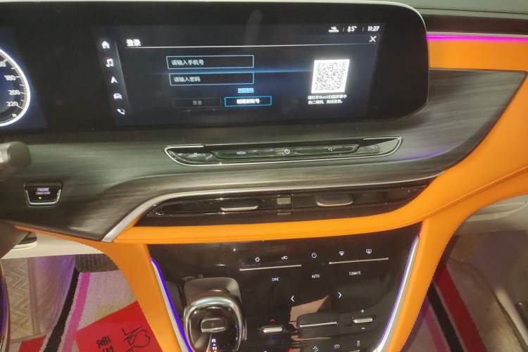 Used Buick GL8 2022 ES Landtrek 653T Comfort Edition
