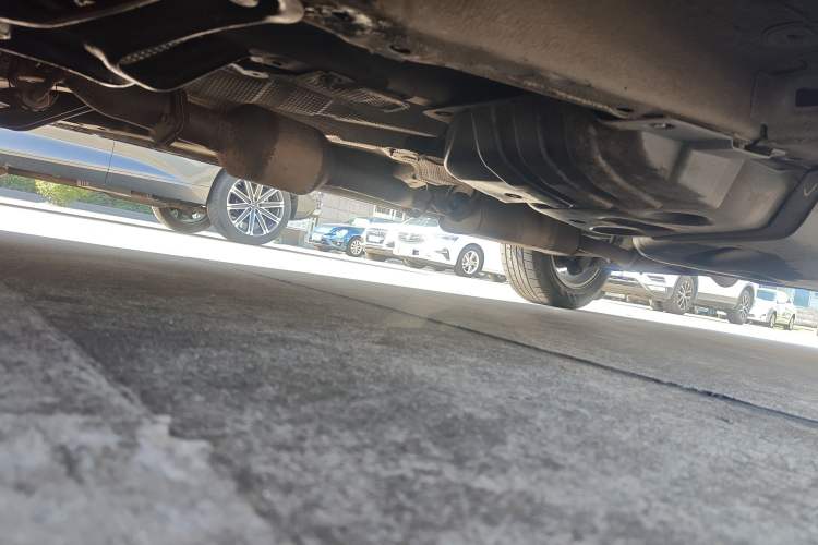 Used Geely Auto Emgrand X7 Sport 2016 1.8TD Automatic ZhiZun Version
