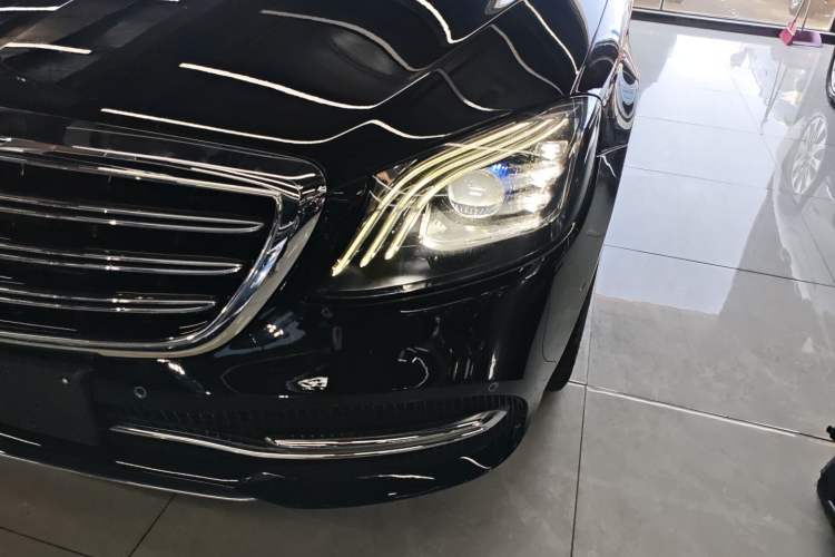 Used Mercedes-Benz S-Class 2018 S 320 L
