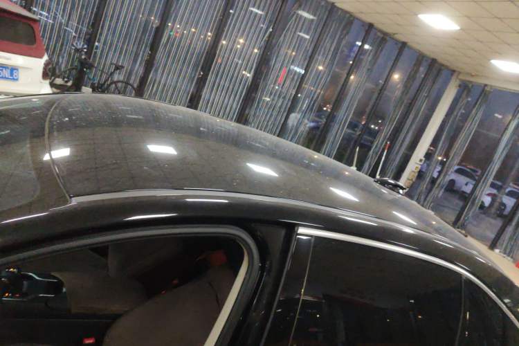 Used Hongqi E-QM5 2023 620km PLUS
