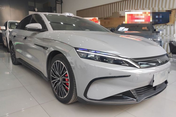 Used BYD Han 2025 EV with 701 km of Laser Radar-Enabled Intelligent Driving