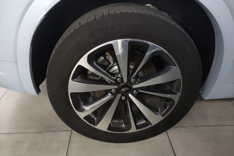 Used Li Auto ONE 2020 Extended-Range 6-Seater Version
