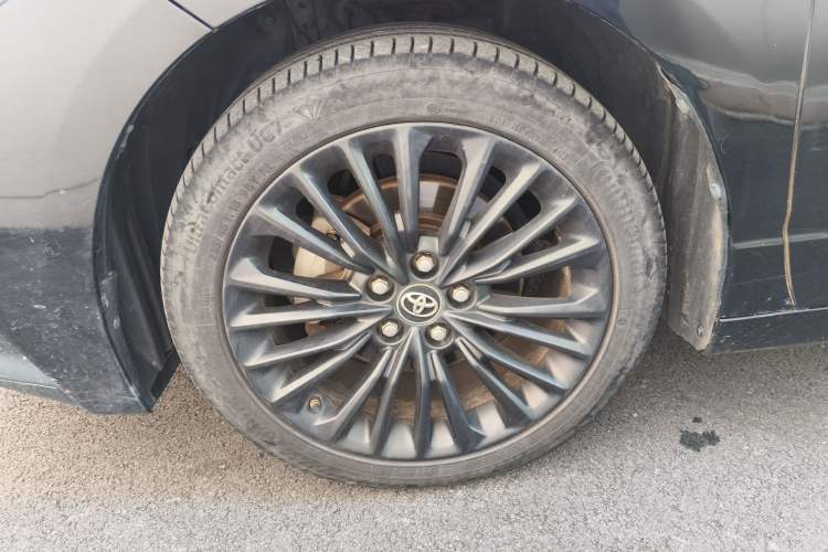 Used Toyota Avalon 2019 2.0L XLE Premium Edition China VI
