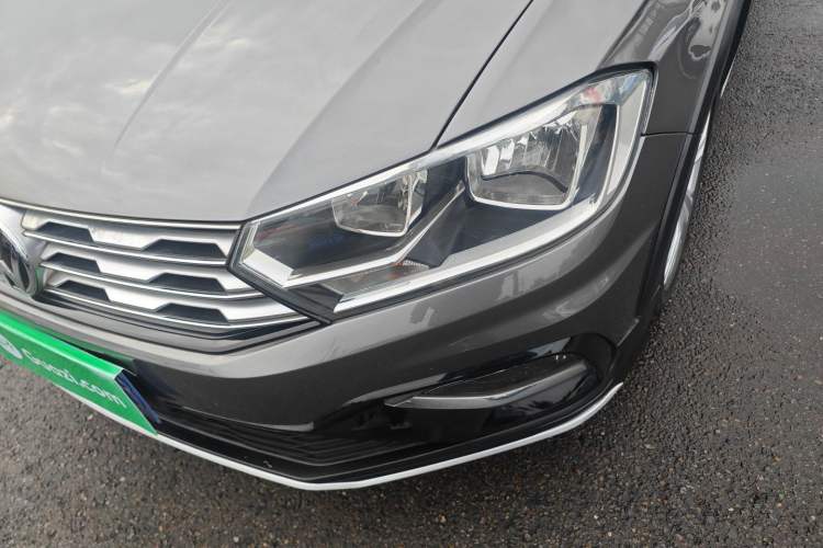 Used Volkswagen C-TREK 2017 230TSI DSG Comfort Version