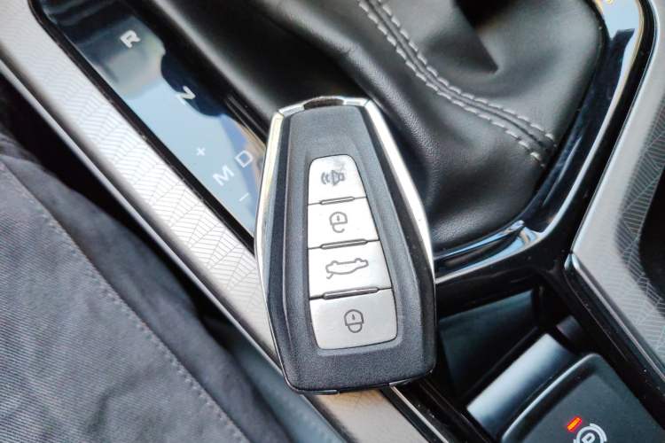 Used Geely Auto Emgrand 2022 4th Generation 1.5L CVT Flagship Model