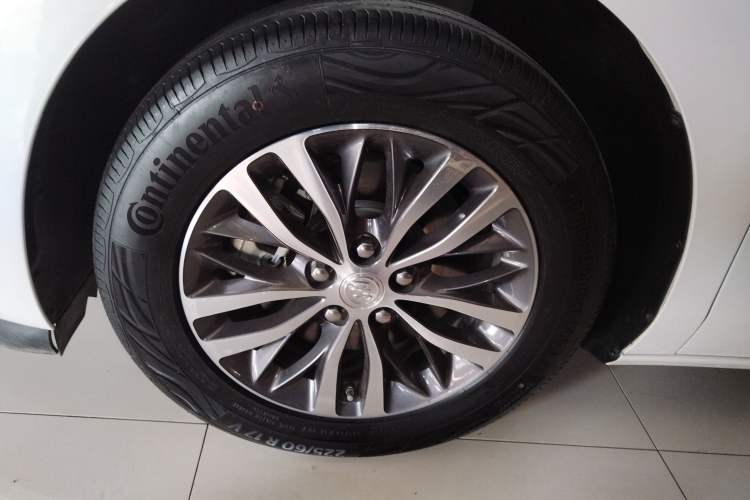 Used Buick GL8 2022 ES Landtrek 653T Comfort Edition
