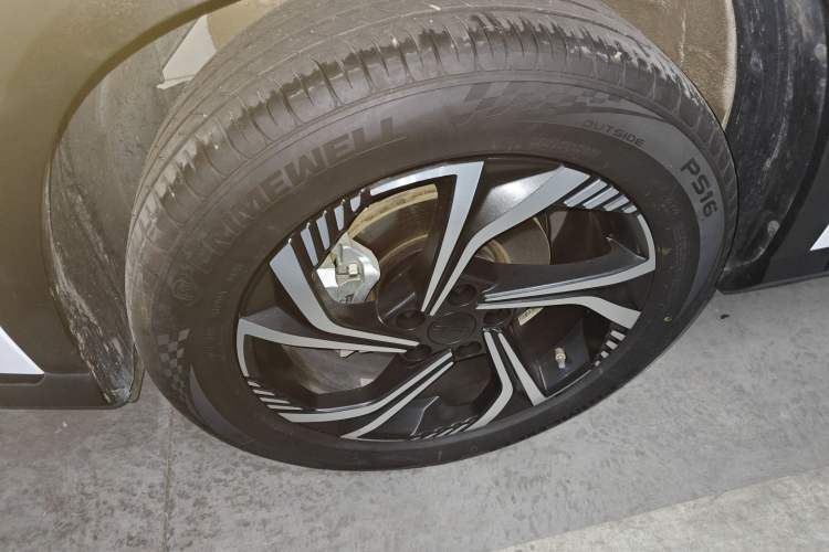 Used Geely Auto Emgrand X7 Sport 2024 1.5TD Dragon Edition