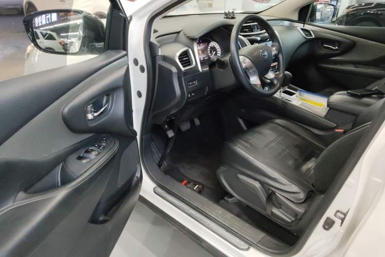 Used Nissan Murano 2021 2.5L XE Two-Wheel Drive Elite Edition
