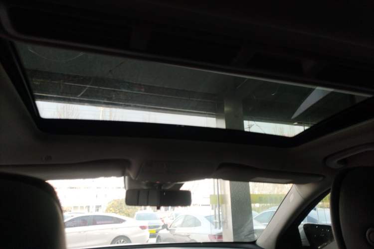 Used Mercedes-Benz E-Class 2016 E 200 L Sport Edition