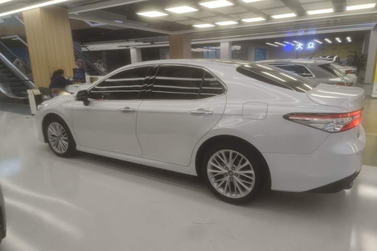 Used Toyota Camry 2018 2.5G Luxury Edition