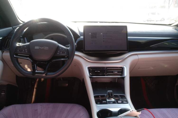 Used BYD Song PLUS New Energy 2024 Honor Edition EV 520km Premium Model
