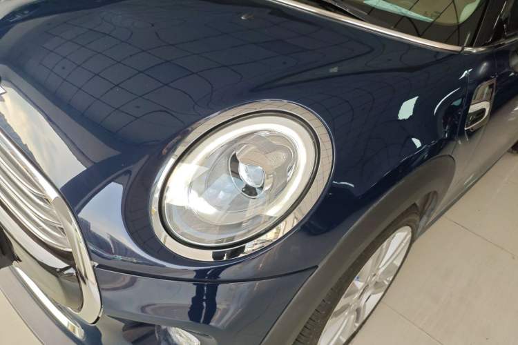 Used  MINI 2016 1.5T COOPER SEVEN
