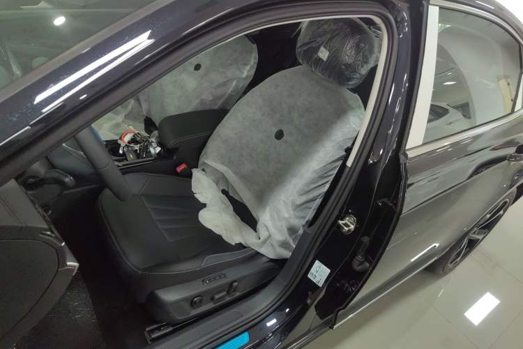 Used Volkswagen Passat 2025 Outstanding Model 330TSI Starry Elite Edition
