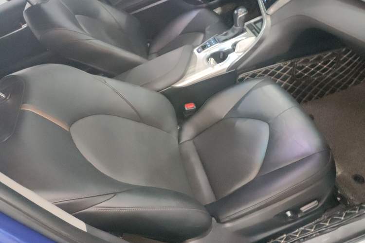 Used Toyota Camry 2018 Dual-Engine 2.5 HG Luxury Edition