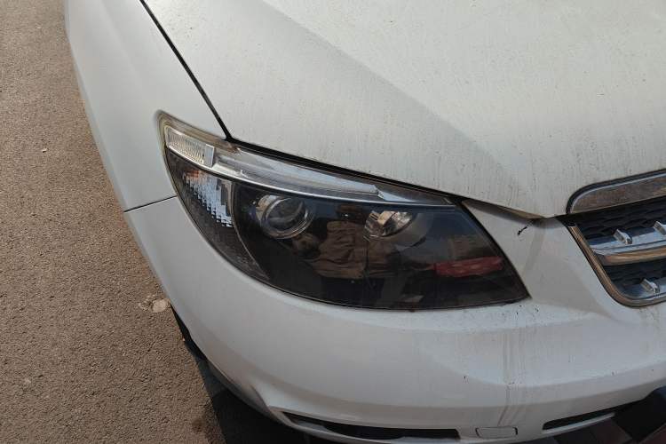 Used BYD S6 2014 2.0L Manual Luxury 5-Seater