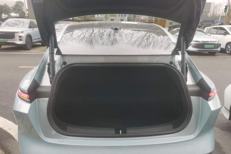 Used Nio ET5 2024 75 kWh
