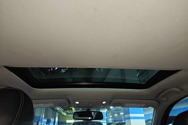 Used Infiniti Q50L 2015 2.0T Enjoyment Edition
