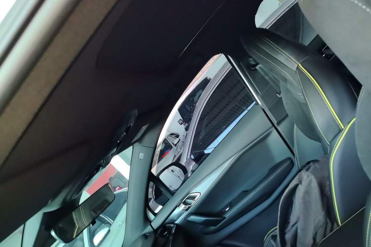 Used Lynk & Co 06 2023 Remix 1.5T Dynamic Halo
