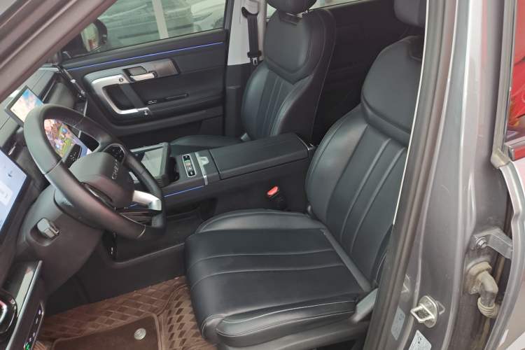 Used Chery Tiggo 7 C-DM 2025 1.5T 120KM Luxury Trim
