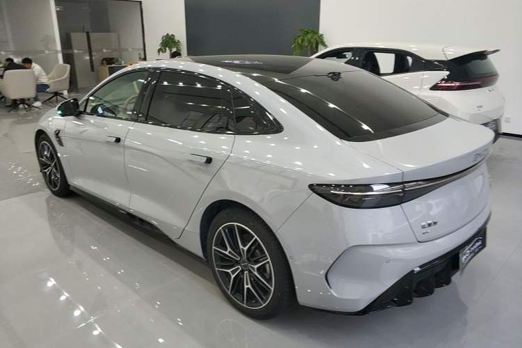 Used BYD Seal 2025 650 Intelligent Driving Version
