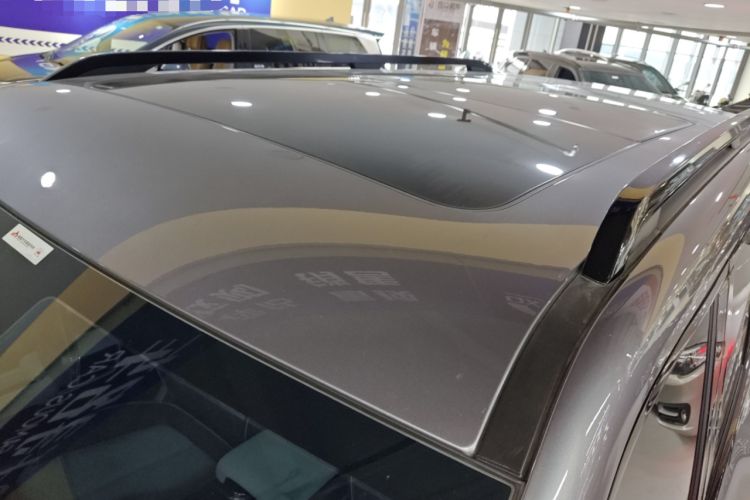 Used  Leopard 5 2023 Navigator Edition
