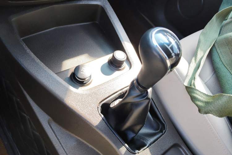 Used Wuling Hongguang 2016 1.5L Restyled S Comfort Version
