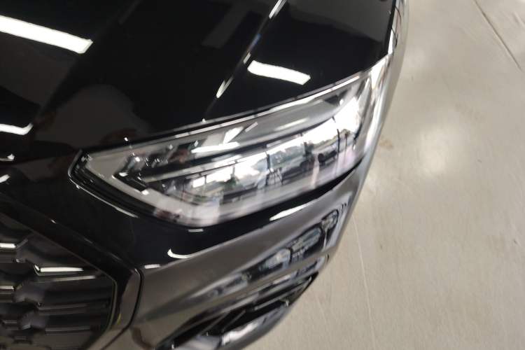 Used Audi Q5L 2023 40T Luxury Dynamic Model
