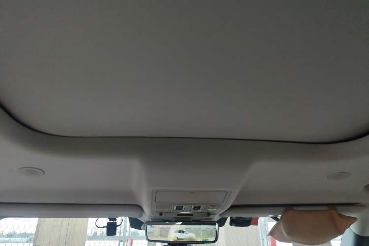 Used Land Rover Defender 2020 110 P400 SE