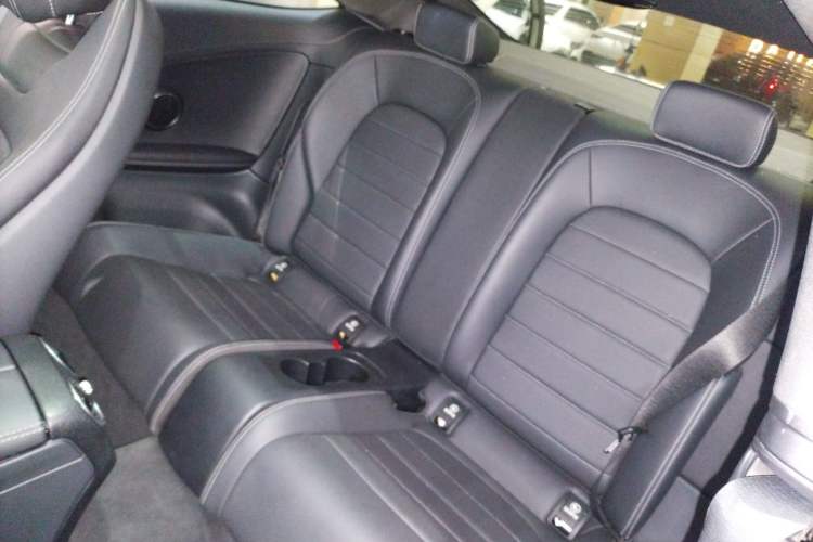 Used Mercedes-Benz C-Class 2017 Facelift C 200 Coupe
