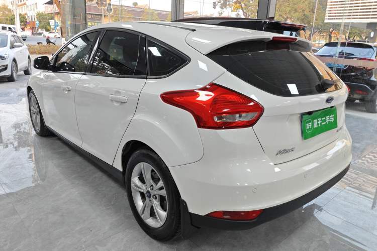 Used Ford Focus 2015 Hatchback 1.6L Automatic Comfort Model