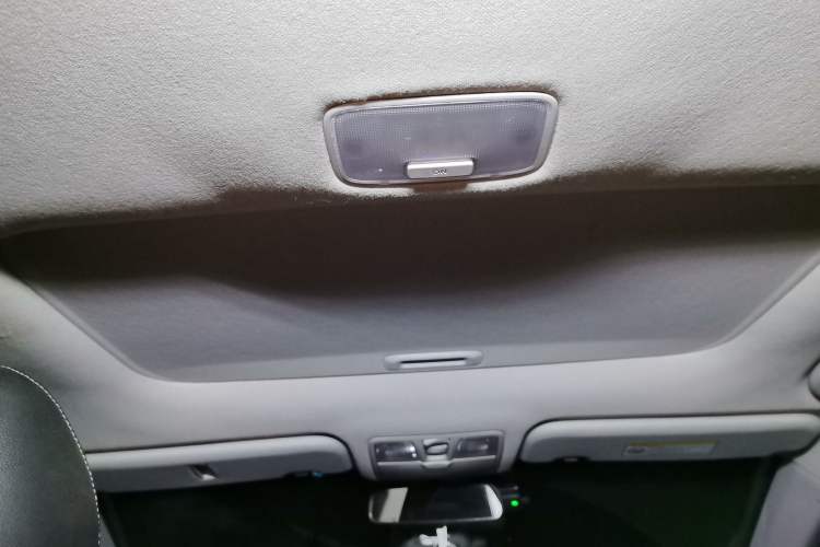 Used Hyundai Elantra 2013 1.6L Automatic Luxury Model
