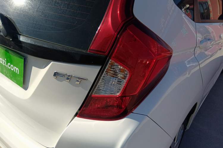 Used Honda Fit 2014 1.5L LX Manual Comfort Model
