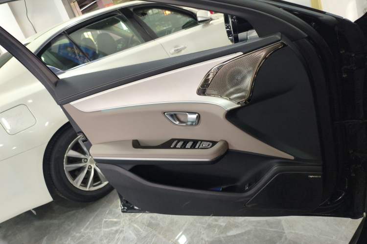 Used BYD Han 2025 DM-i 125KM Prestige Model
